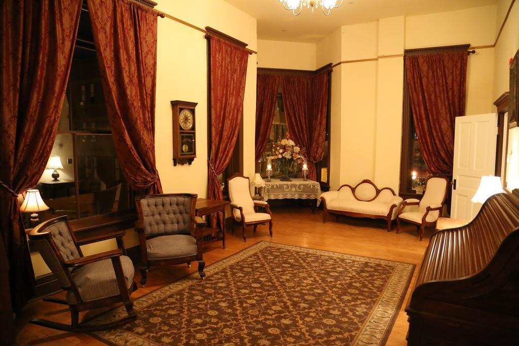 Martin & Mason Hotel Deadwood Luaran gambar